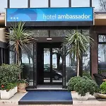 Ambassador فندق بيزارو