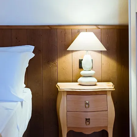 Hotel Ambassador 3*