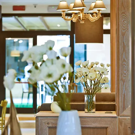 Hotel Ambassador Pesaro