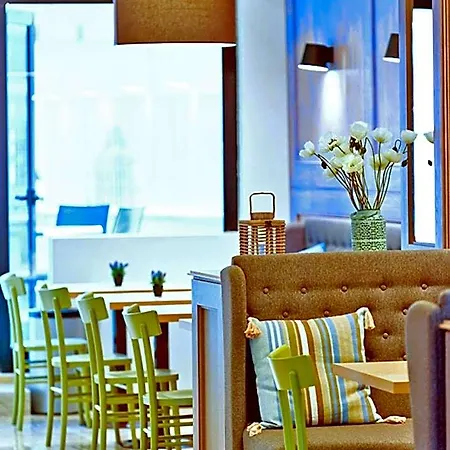 Hotel Ambassador 3*