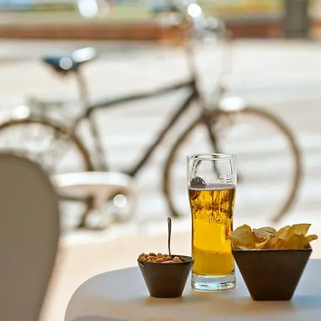 Ambassador 페자로