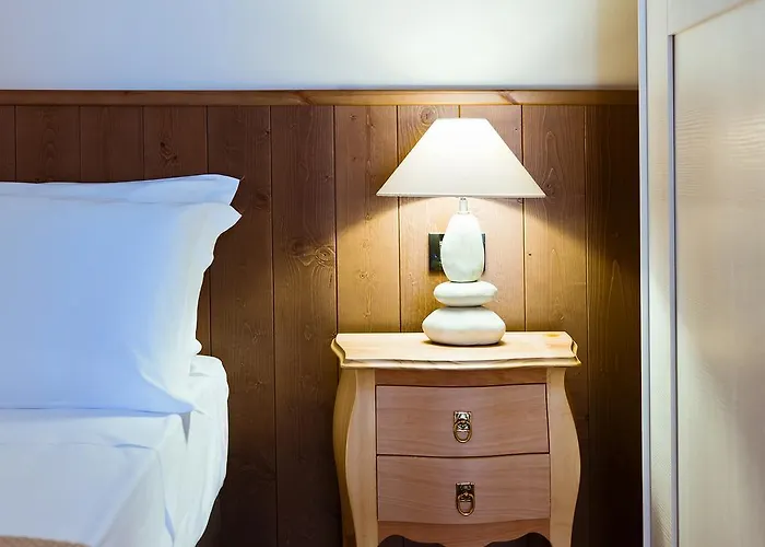 Szálloda Ambassador 3*