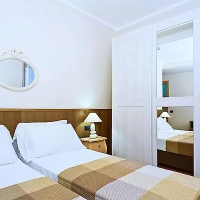 Ambassador Hotel Pesaro